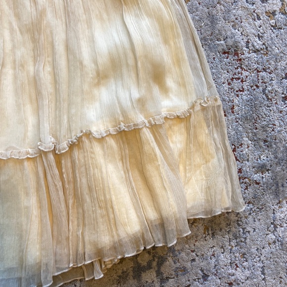SOLD Vintage 100% Silk Elegant Cream Pleated Skirt By Vera Cristina - Picture 3 of 5